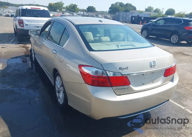 1HGCR2F85DA123869: 43133553