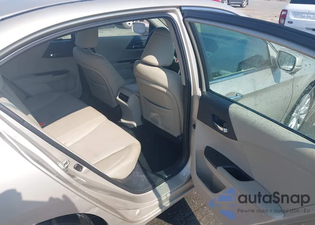 1HGCR2F85DA123869: 43133553