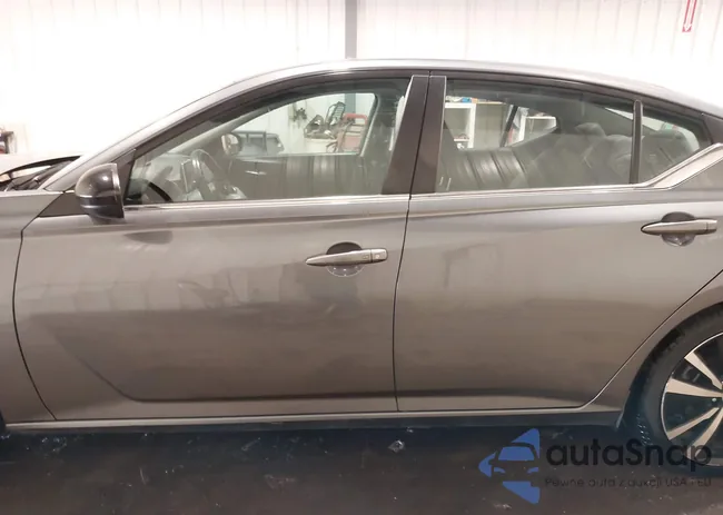 1N4BL4CV5MN338104: 43133571