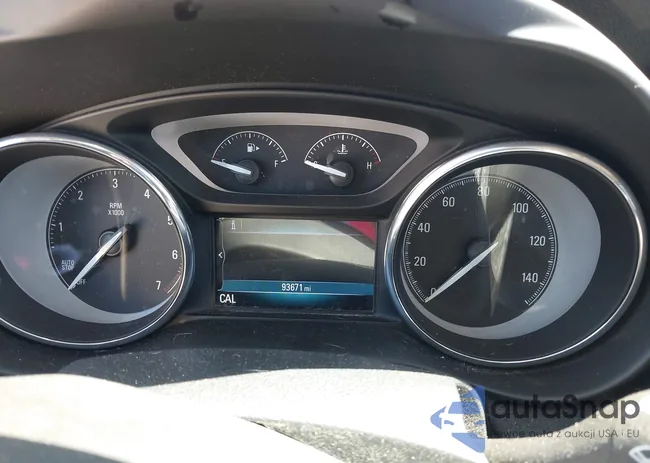 LRBFX2SAXKD023755: 43132687