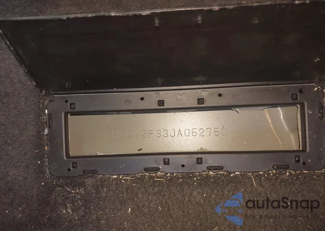 1HGCV2F33JA052750: 43132811