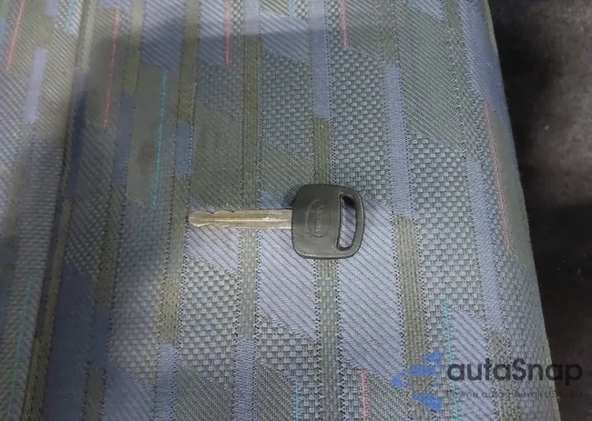 JT3GP10V9T7004611: 43132815