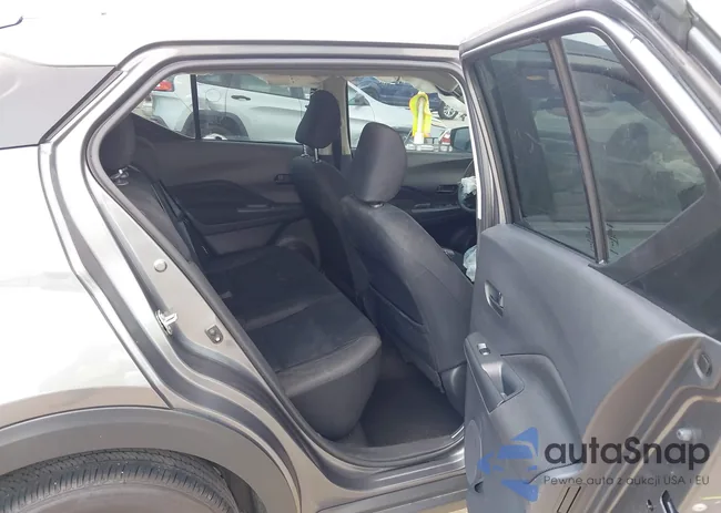 3N1CP5BV4RL593458: 43132825