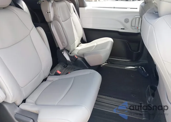 5TDJRKEC3SS236876: 43132894