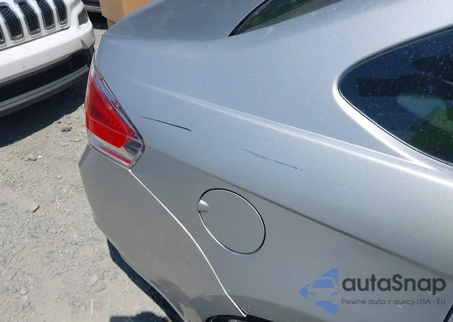 1FAHP3FN5AW260417: 43132943