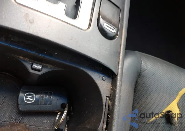 JH4KB16545C005296: 43133067