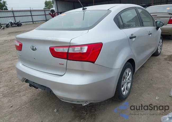 KNADM4A33G6621968: 43134080