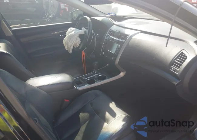 1N4BL3APXEC110966: 43134097