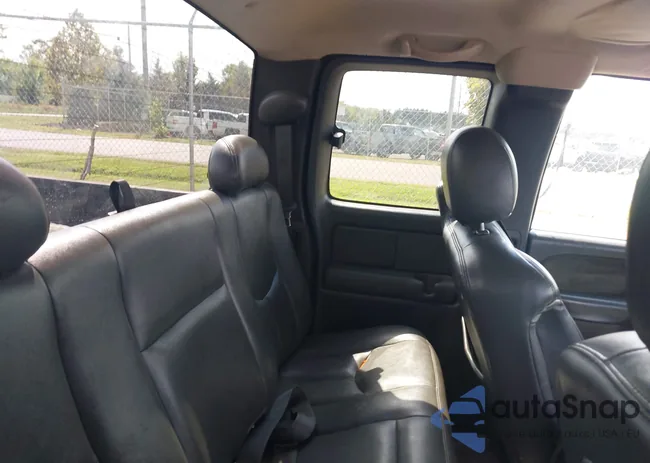 2GCEC19T031357624: 43134121