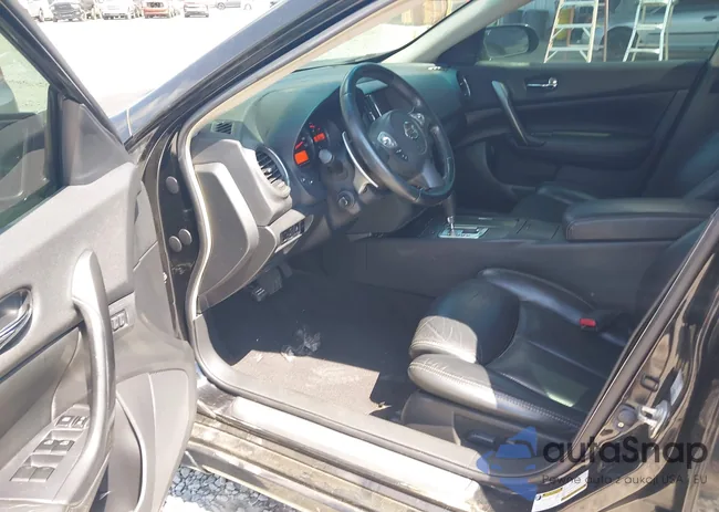 1N4AA5AP1BC857672: 43134344