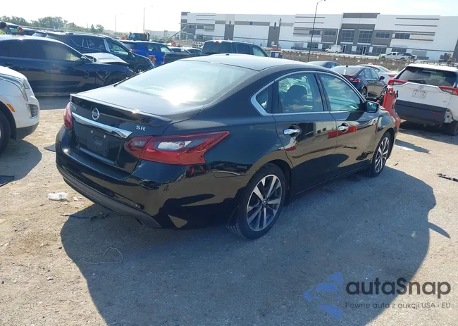 1N4AL3APXHN361331: 43134422