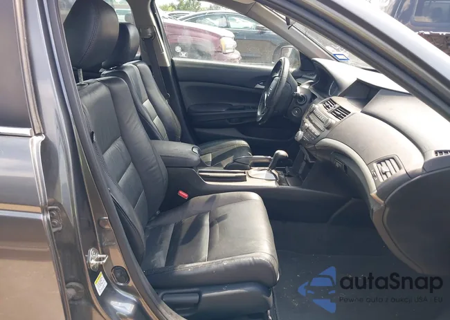 1HGCP2F66CA214555: 43134434