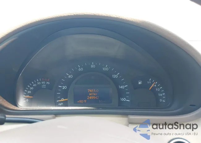 WDBRF61J52E008650: 43133754