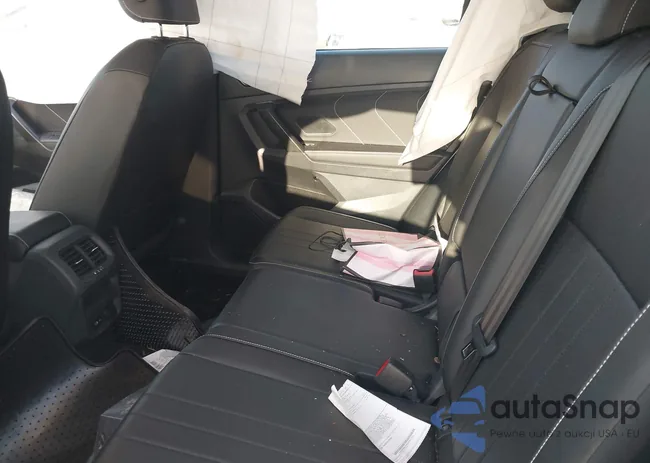 3VV2B7AX9NM171729: 43133791