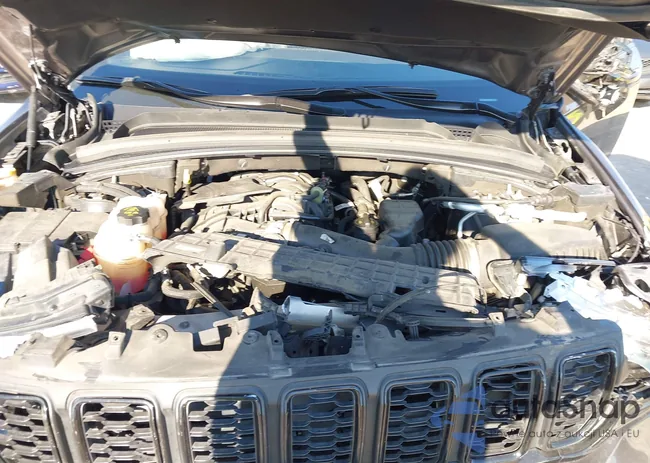 1C4RJKAG4P8101775: 43133852