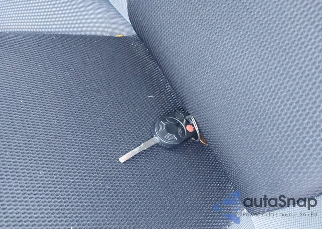 1FADP3F25EL320319: 43135071