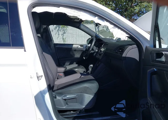 3VV8B7AX4PM029267: 43135145