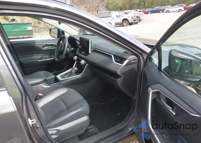 2T3A1RFV0PW383632: 43135155