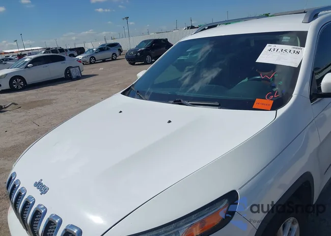 1C4PJLCS8EW115735: 43135338