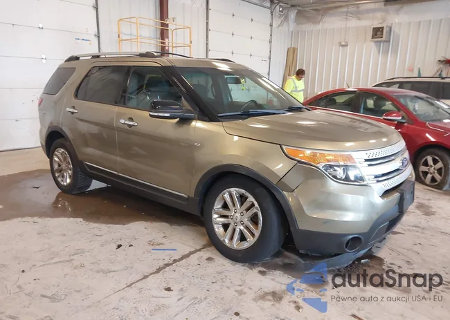 1FM5K8D8XDGA01261: 43135445