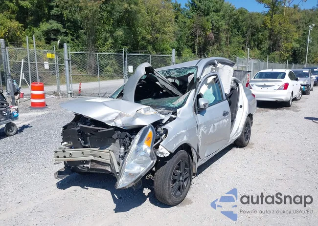 3N1CN7AP3KL827275: 43135468