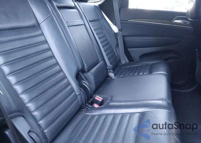 1C4RJFBG1LC353982: 43135505