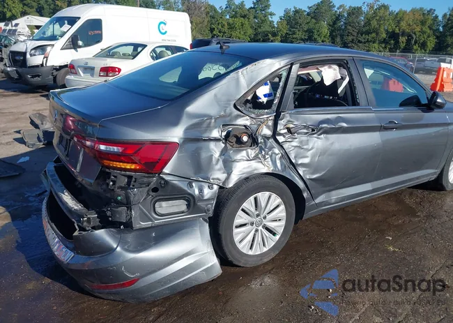 3VWC57BU2KM114103: 43135626