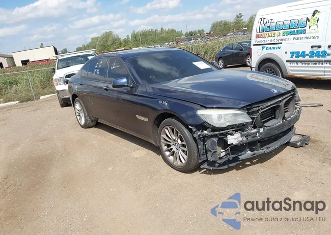 WBAKC8C54CC437988: 43134693