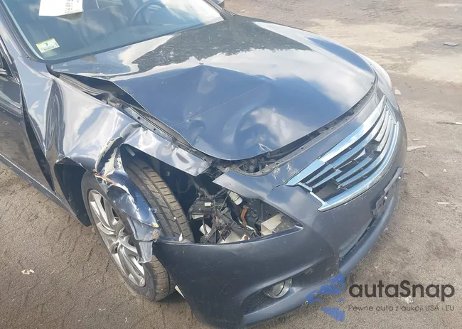 JN1CV6AR6DM351611: 43134698