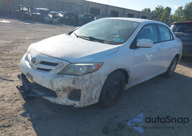 2T1BU4EE6CC872993: 43134804