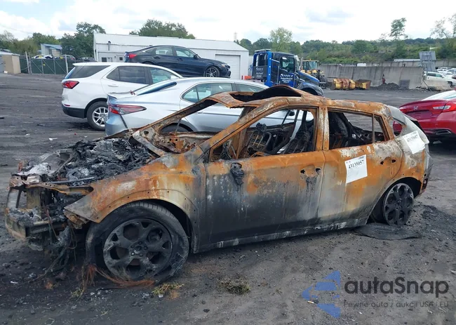 JF2GTAEC9N8276833: 43135057