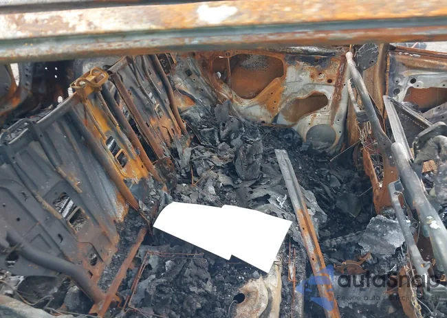 JF2GTAEC9N8276833: 43135057