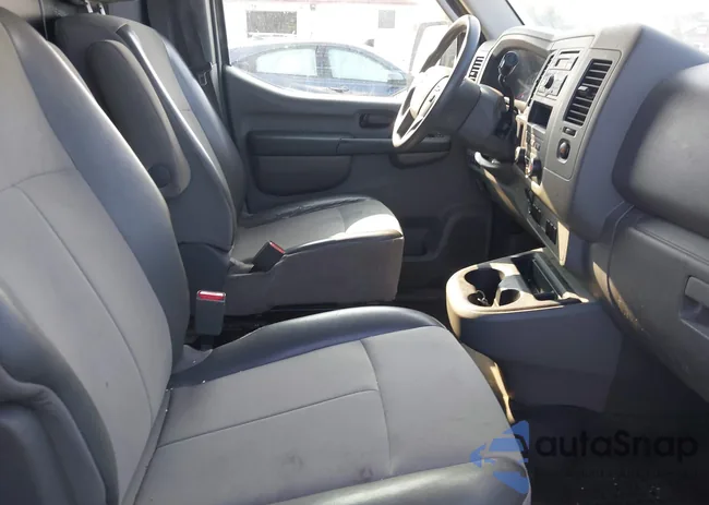 1N6AF0LX7EN102270: 43136148