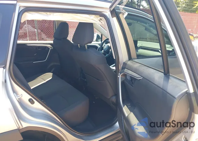 2T3K1RFVXKW004651: 43136186