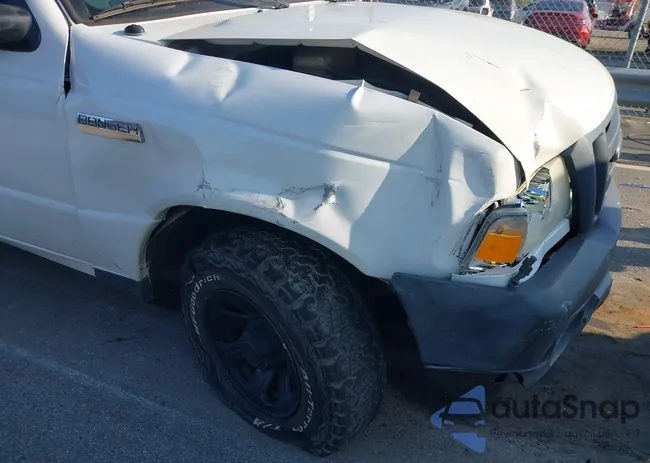 1FTYR10D49PA38840: 43136228