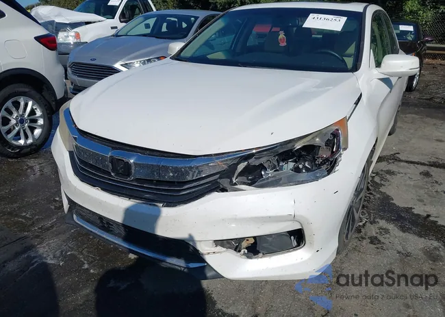 1HGCR2F89GA000192: 43136253