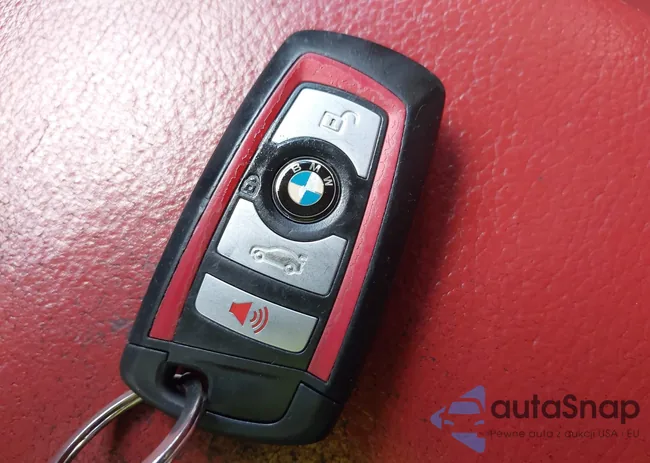 WBA8E3G52GNT75227: 43136332