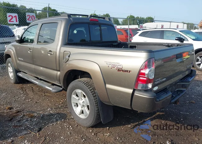 3TMJU4GNXCM128023: 43136343