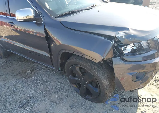 1C4RJEAG1FC136979: 43136397