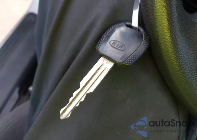 KNDJE723487463459: 43136450