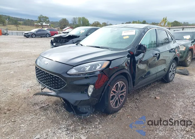 1FMCU9H62NUA17974: 43136485