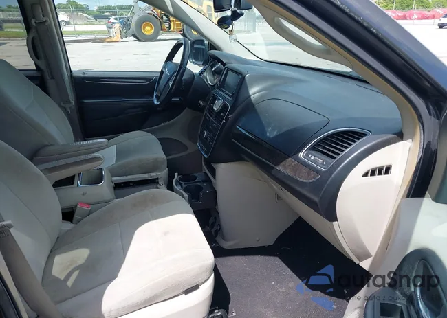 2C4RC1BG3CR145185: 43136558