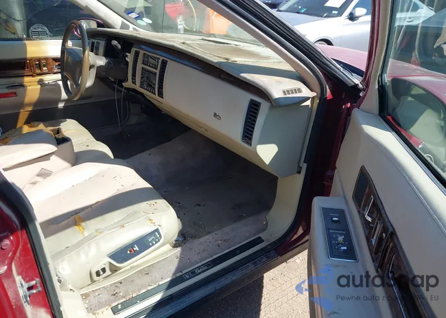 1G6DW52P8TR708622: 43136654