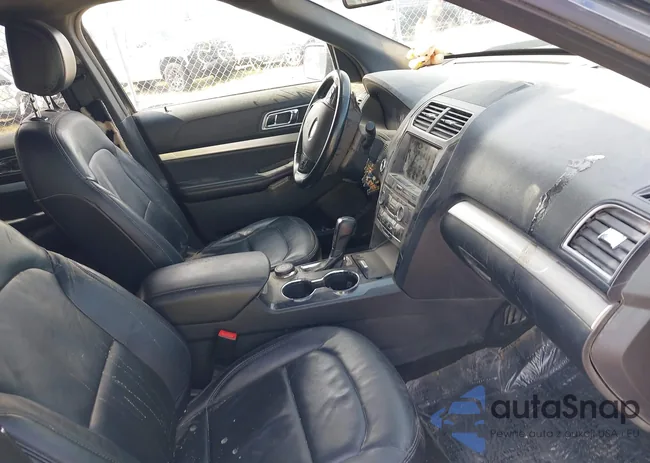 1FM5K8D86HGE21542: 43135678