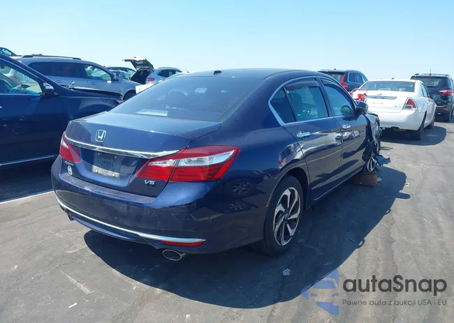 1HGCR3F82GA005336: 43135694