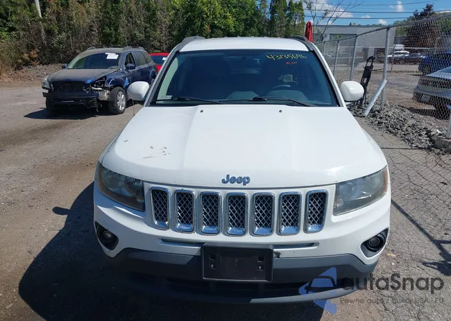 1C4NJDEB9ED641409: 43135696