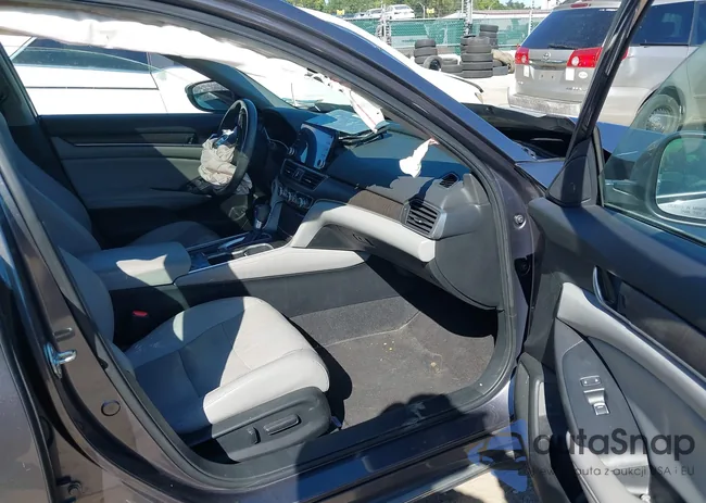 1HGCV1F5XJA245523: 43135729