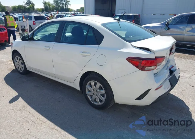 3KPA24AD1PE537226: 43135737