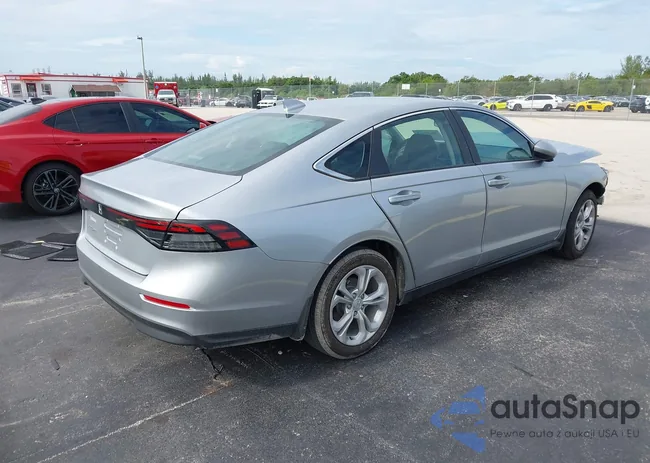 1HGCY1F27SA048226: 43135859