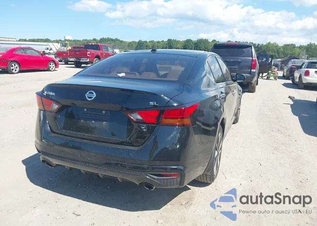 1N4BL4EV8KN314146: 43135888